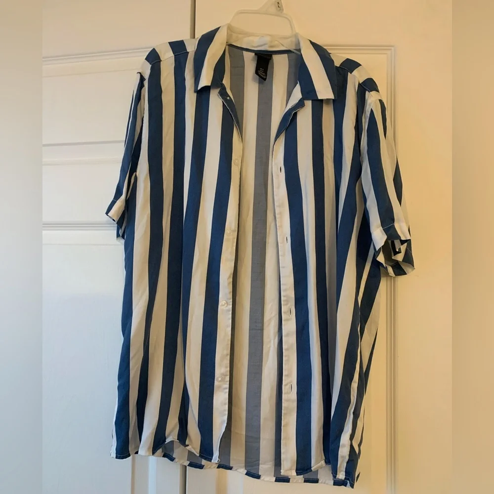 H&M Button Down - Picture 1 of 3